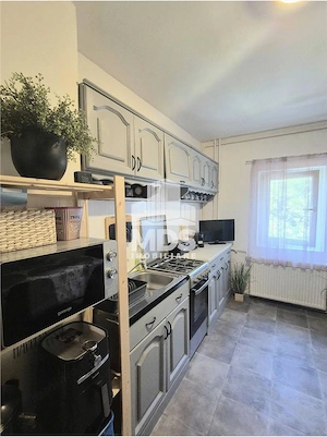Mobilat si utilat la etajul 2 in bloc anvelopat - imagine 2