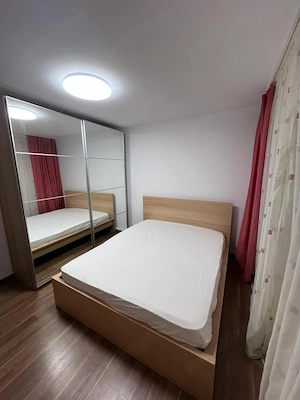 P-ta Gorjului-Moinesti,5 minute Metrou,apartament 3 camere cu centrala - imagine 3
