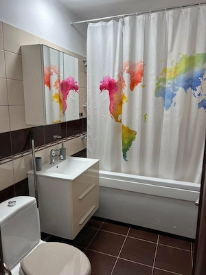 P-ta Gorjului-Moinesti,5 minute Metrou,apartament 3 camere cu centrala - imagine 5