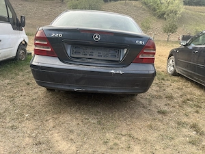 Mercedes 220 cdi - imagine 3