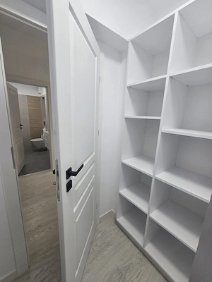 Închiriez apartament cu o camera - imagine 4