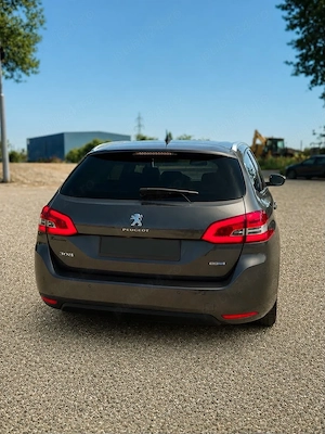 Peugeot 308 SW 2.0 Diesel - imagine 3