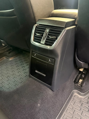 Skoda Octavia  - imagine 10