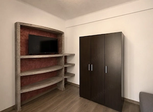 Apartament de închiriat zona Soarelui o camera  – disponibil imediat - imagine 2