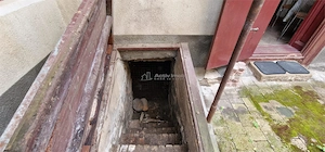Resita Casa Singur in Curte Zona Muncitoresc - imagine 12