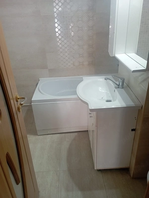 4 camere ultracentral etaj3din6 ,3balcoane,amenajat 105mp 165000euro  - imagine 3