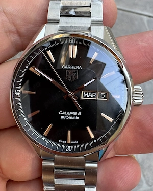 TAG Heuer Day-Date Carrera Calibre 5 41mm Black XTF SW220-1