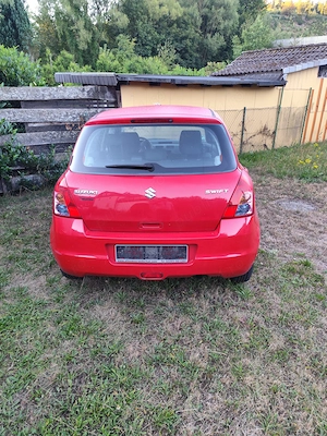 Vând Suzuki Swift 2008 benzina in Germania  - imagine 2