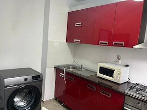 De închiriat apartament decomandat 2 camere la metrou - imagine 5