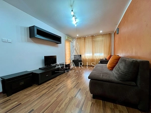 Apartament cu 3 camere, centrala proprie, in Complexul Studentesc - imagine 2