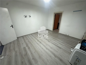 Apartament cu 2 camere cu centrala propie, linga piata Verde - imagine 4