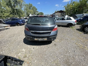 Dezmembrez Opel Astra H 1.3 CDTI 2006 66kW 90CP Z13DTH - imagine 5