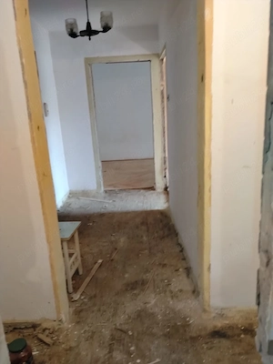 Proprietar, vand apartament cu 2 camere, decomandat, et1 - imagine 3