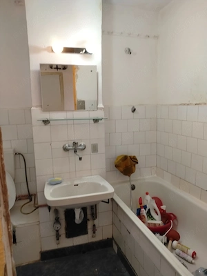 Proprietar, vand apartament cu 2 camere, decomandat, et1 - imagine 2