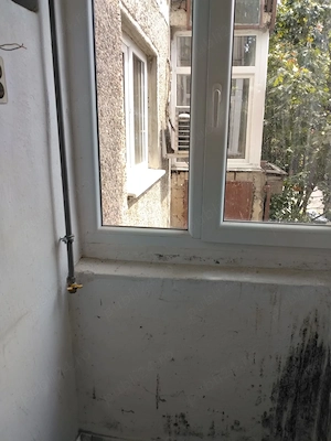 Proprietar, vand apartament cu 2 camere, decomandat, et1 - imagine 4