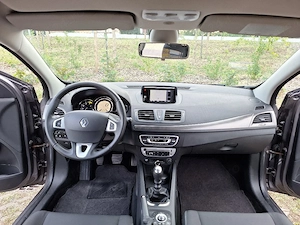Renault Megane 1.5 DCI Istoric Service Complet 193000 KM - imagine 8