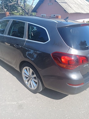 Vând Opel Astra J - imagine 3