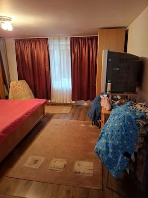 Vând  casă mare pe două nivele mobilată și utilată  - imagine 10