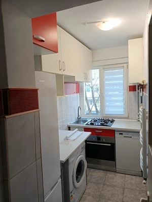 Vând apartament 2 camere semidecomandat Alexandru Cel Bun
