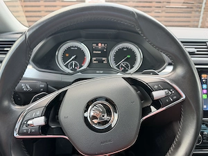 Skoda Superb 2.0 TDI automatic  - imagine 10