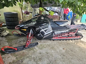 snowmobile Polaris Rmk pret 5000 euro in Oradea