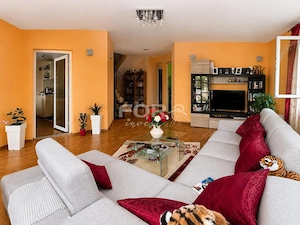 Vilă cu 5 camere, 880mp teren, de vânzare în Oncea Oradea - imagine 2