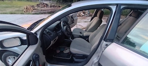 Vând Renault Megane 2 benzina manual 1.6 16v 110 cp, an fabricație 2006, al doilea proprietar  - imagine 10