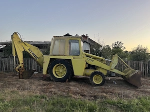 buldoexcavator marca Hymac, modelul 370C. - imagine 3