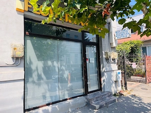 Spatiu stradal, central, cu vad comercial si vizibilitate excelenta - imagine 13