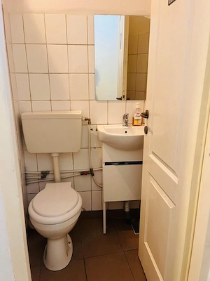 Spatiu stradal, central, cu vad comercial si vizibilitate excelenta - imagine 6