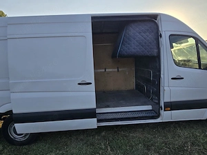 Mercedes-Benz Sprinter 316 dotat cu pat - imagine 2