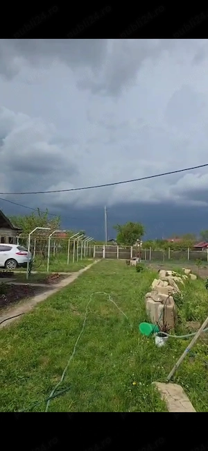 Casa la tara de vanzare cu teren, livada si solar profesional - imagine 3