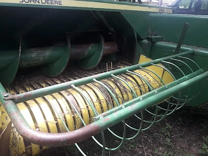 Balotieră John Deere 342 - imagine 3
