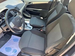Opel Astra, 1.9cdti, 2009, automat - imagine 3