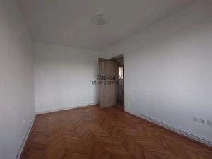 Apartament 3 camere renovat - imagine 16