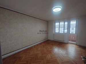 Apartament 3 camere renovat - imagine 7