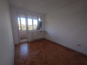Apartament 3 camere renovat - imagine 15