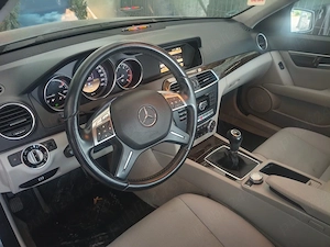 vand mercedes c180