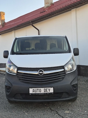 Opel Vivaro 1.6 diesel - imagine 9