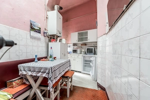 RAR pe piata Apartament cu 3 camere si balcon pe strada Horia - imagine 11