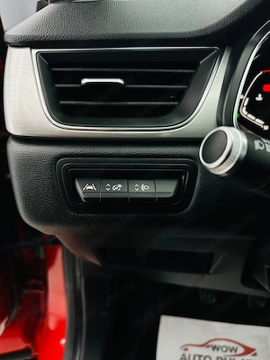 Renault Captur - imagine 11