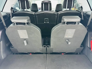 Peugeot 5008 - imagine 16