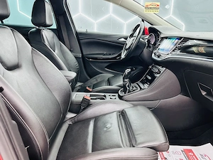 Opel Astra - imagine 19