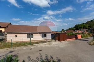 Casa renovata total cu 545 mp teren - Angarul de Sus - Medias - imagine 18