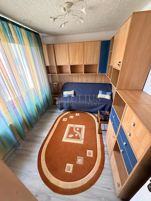 2 camere| curte comuna cu 3 apartamente| centrala proprie| zona aradului| - imagine 10
