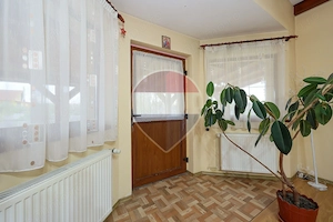 O proprietate cu adevarat aparte in Sanpetru - imagine 13
