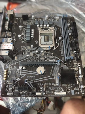 Placa baza socket 1200 Gigabyte H510M H