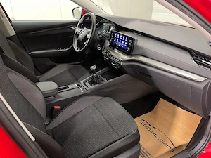 Skoda Octavia - imagine 10