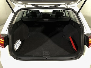 Volkswagen Golf - imagine 12