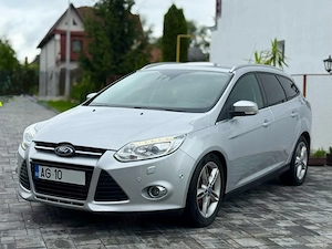 Ford Focus 1.6 tdci Euro 5 Titanium X  - imagine 2